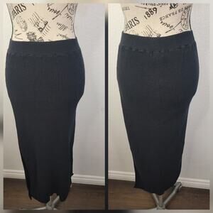 Free people beach Knit pencil Skirt SZ Medium Ribbed Side Slits Black